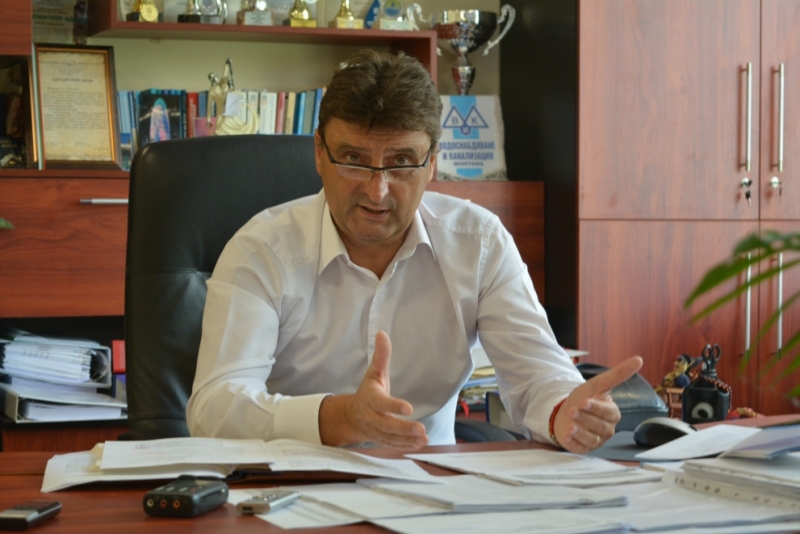 За пореден път управляващите се прицелват към поста на управителя