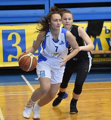 Баскетболистките на Монтана записаха трицифрена победа със 105 56 над Славия