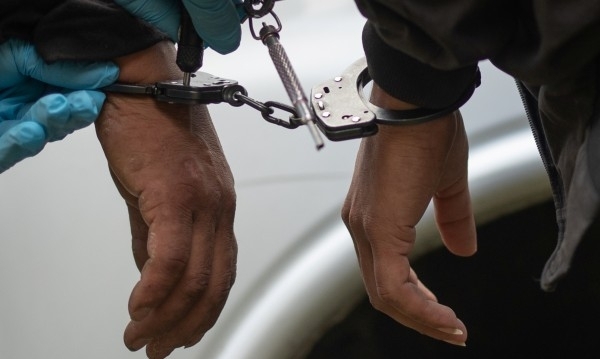 Четирима души са задържани при акция в София съобщи МВР