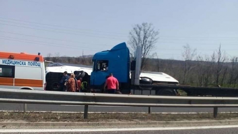 Има подадена информация за шестима загинали и над 20 пострадали