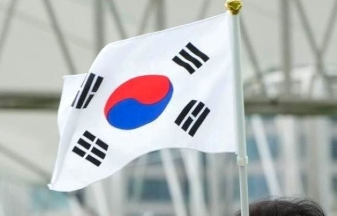 Южнокорейският президент Юн Сук йол и индийският премиер Нарендра Моди се