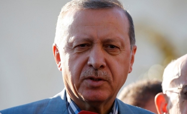 Президентът на Турция Реджеп Тайип Ердоган отново изостри тона срещу