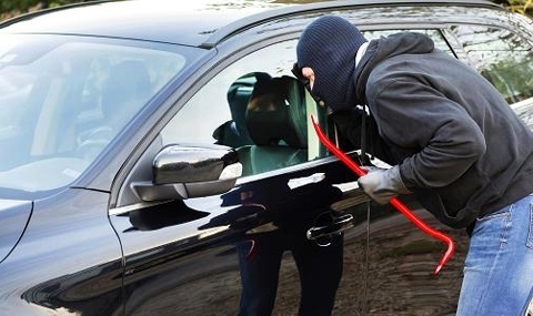 Непълнолетен младеж от врачанско село е откраднал сумата от почти