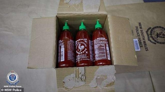 Австралийската полиция арестувала четирима души по подозрение че са внели