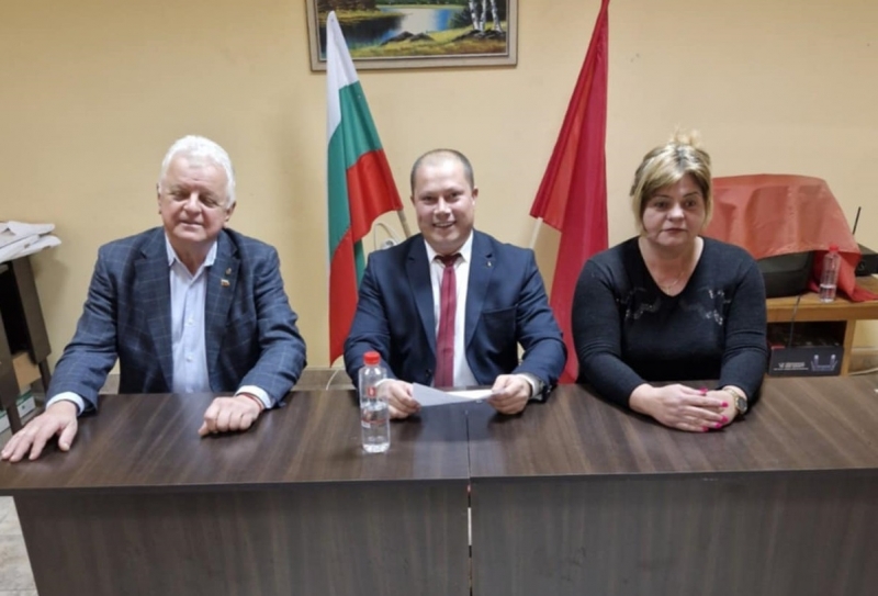 Снощи се проведе първото заседание на 25 та отчетно изборна конференция