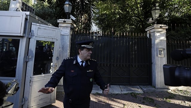 Гръцката полиция залови член на анархистката група Рубикон след като