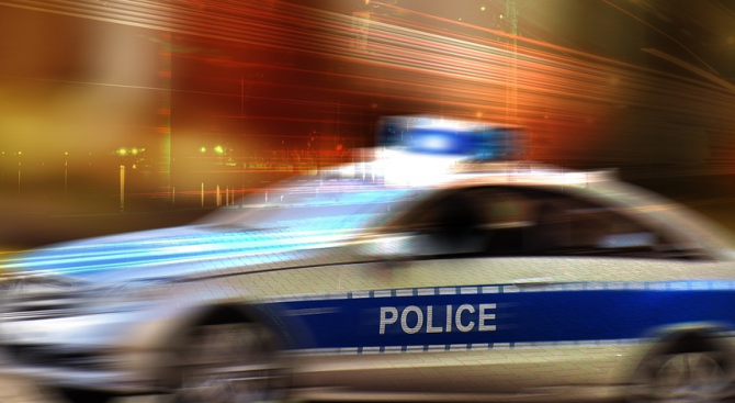 Полицията в Лос Анджелис задържа въоръжен мъж който взе заложници