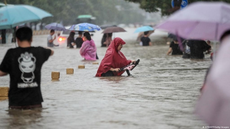 Наводненията, причинени от обилните валежи в западната китайска провинция Цинхай,