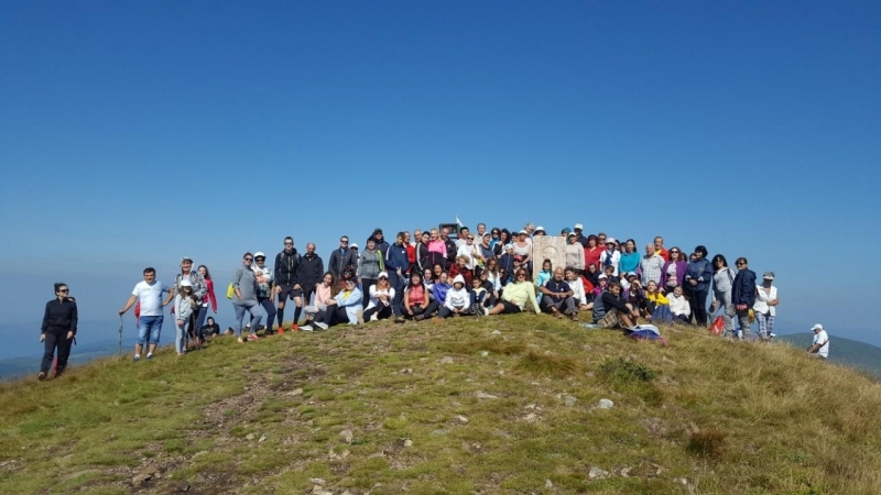 Над 100 любителите на планината и българската литература изкачиха в