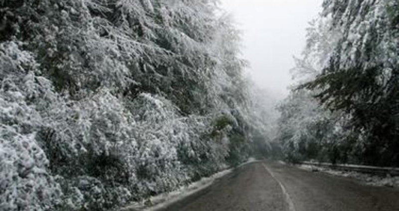 Ремонтират Петрохан посред зима