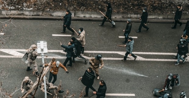 4 годишно момиченце загина в резултат на обстрел в Алмати съобщи