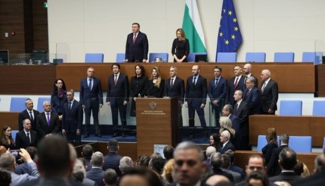 Втори заместник на Андрей Гюров подава оставка до дни?