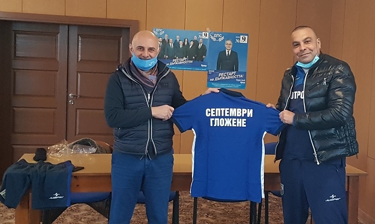 Ако искаме да живеем добре трябва да сме силни обединени