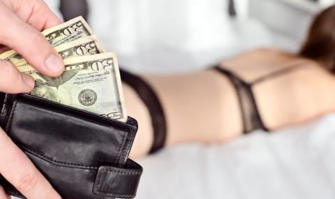 Станаха известни самоличностите на момичетата които се опитаха да продадат