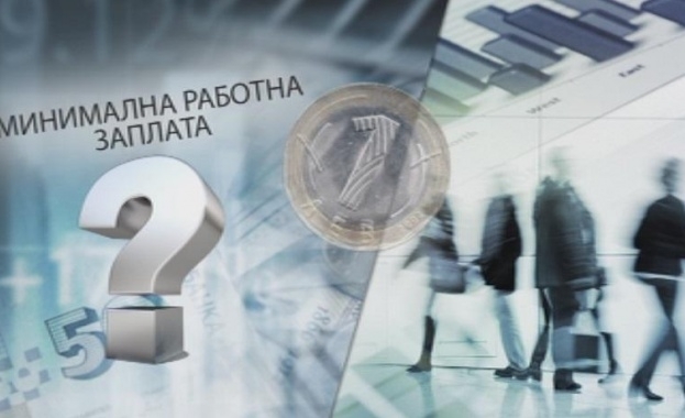 България наскоро увеличи минималната работна заплата до 286 евро на