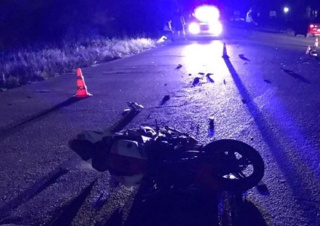 Двама пострадаха при катастрофа между мотоциклет и автомобил във Враца