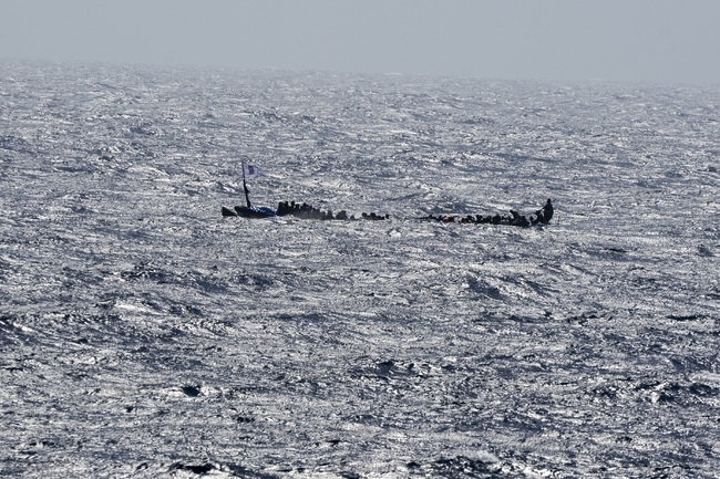 Единадесетгодишно момиче беше спасено във водите на Средиземно море от