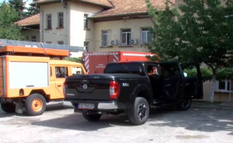 Нов високопроходим пикап стана част от оборудването с което разполага