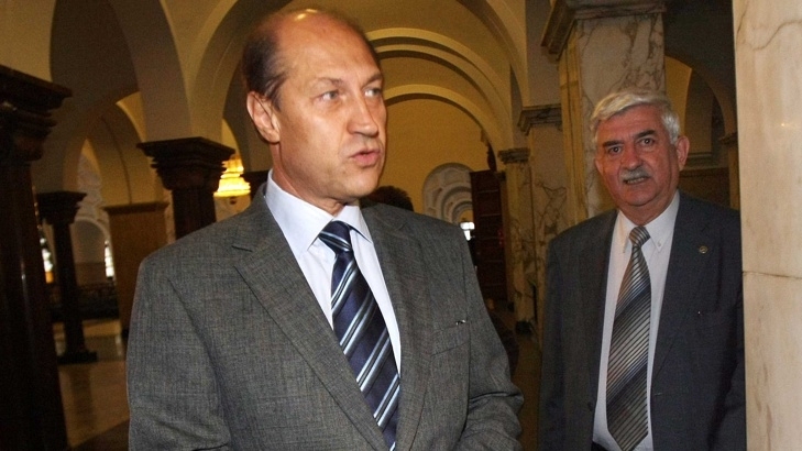 Върховният административен съд ВАС задължи в понеделник Държавната комисия по