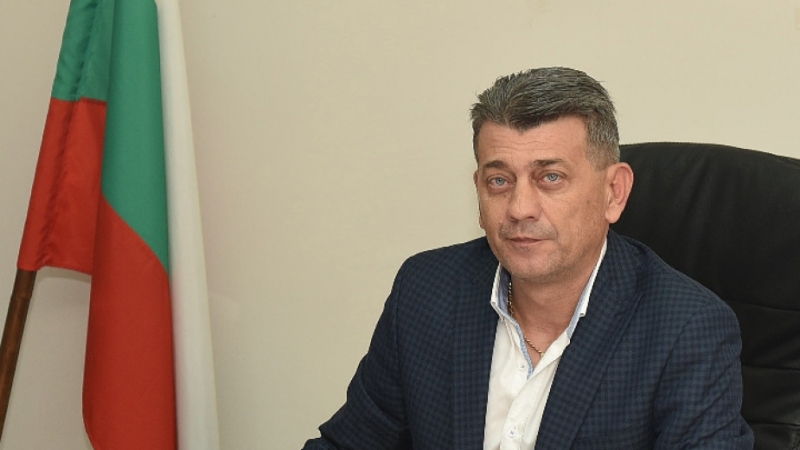 Кметът на Лом Георги Гаврилов написа красиво пожелание за здравните