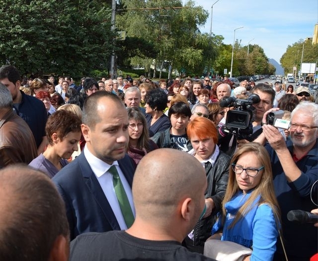 Въпреки трудностите детско отделение във Враца ще има Вчера имах среща