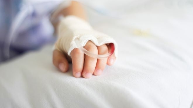 5 годишно дете се бори за живота си след като беше