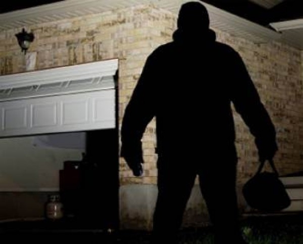 27 годишен мъж е обрал гараж във Врачанско съобщиха от полицията