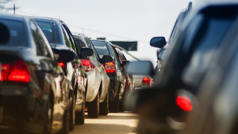 Огромна опашка от автомобили се образува по автомагистрала Тракия на мястото