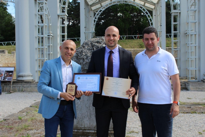 Народният представител Мартин Харизанов бе отличен с Почетната награда Alumni