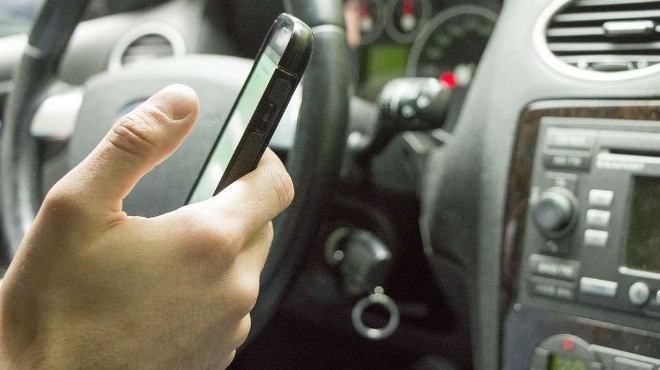 Трима души загинаха в градината си след като мъж който