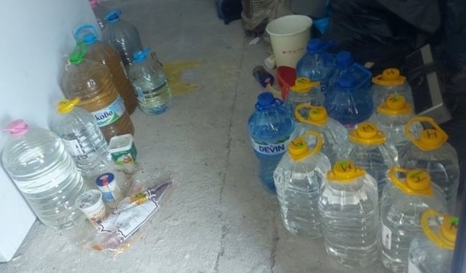 Общо 2625 литра нелегален етилов алкохол задържаха през последните две