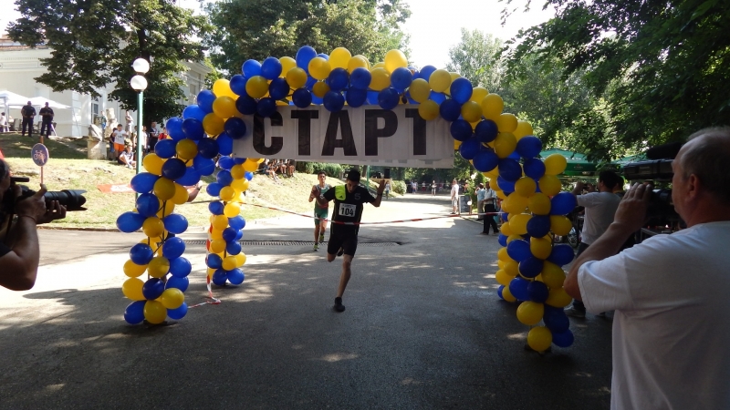 Днес пред драматичния театър във Видин за трета поредна година