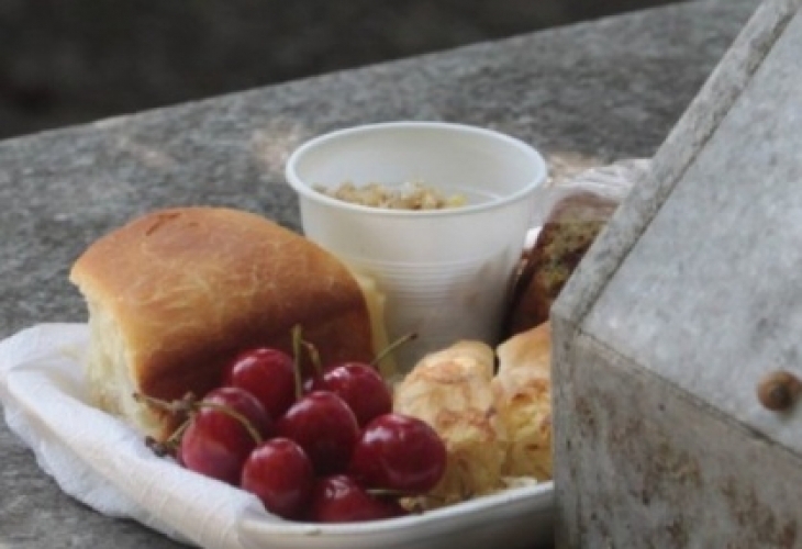 Черешова задушница известна още като Спасовска задушница е една от