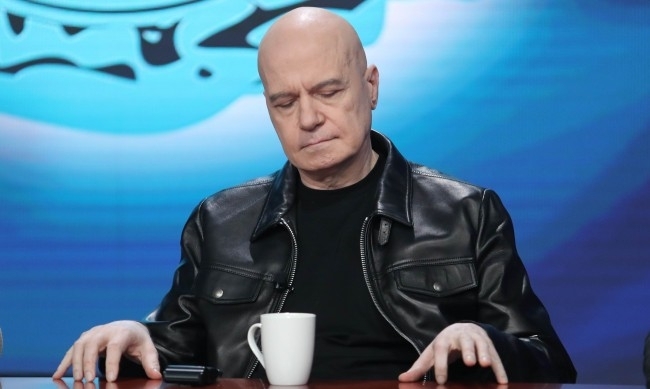 Лидерът на Има такъв народ Слави Трифонов коментира предложението за