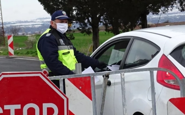 Пиян шофьор е изумил полицаите на КПП във Враца научи