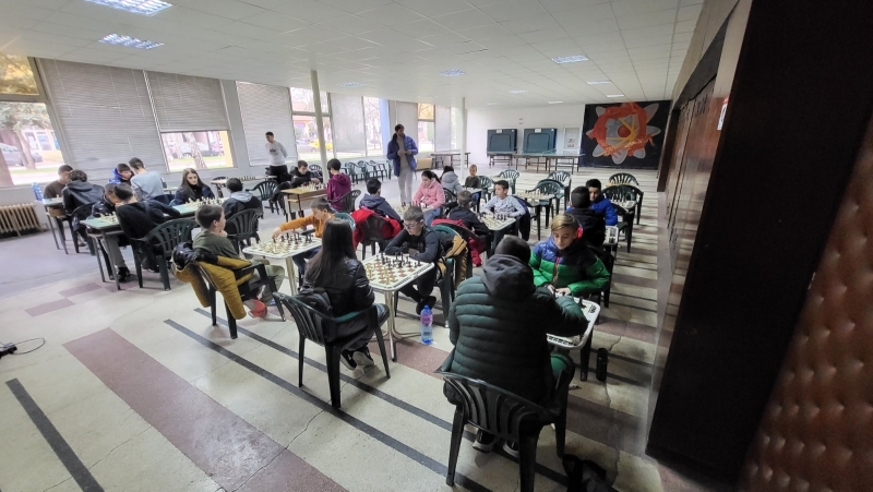 На 9 април в Монтана се проведе турнир по ускорен