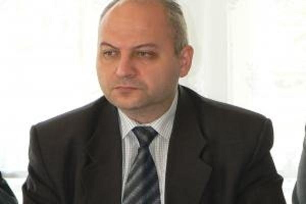 Извънредно! Прокурорът от Враца Емил Петров засечен със СРС-та на странна среща с Борислав Сарафов / скандални снимки/