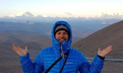 Българският алпинист Атанас Скатов не беше допуснат от китайските власти