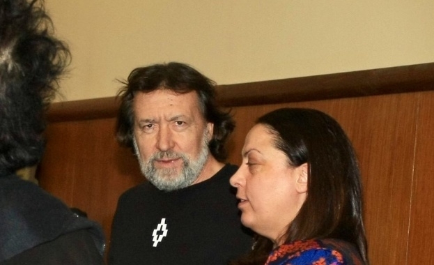 Апелативният спецсъд потвърди определението на първата инстанция и остави обвиняемият