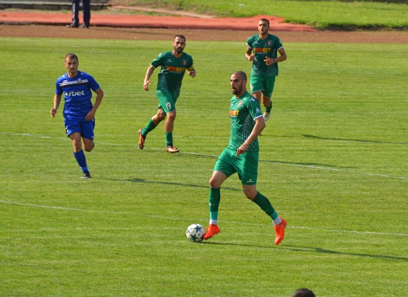 Новакът в Първа лига Ботев Враца се раздели с пореден