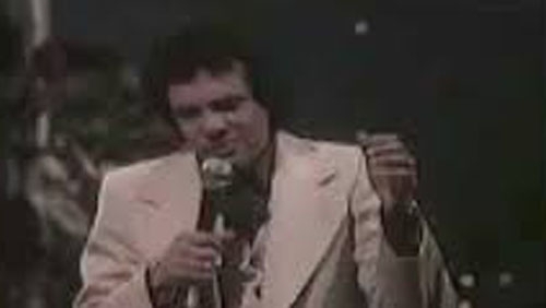 Мексиканският естраден певец Хосе Хосе известен с мощния си и