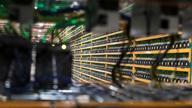 Пет борси за търговия с криптовалути са оттеглили молбите си