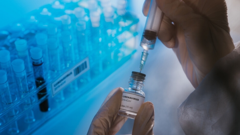 От днес и личните лекари започват ваксинация срещу COVID-19 на
