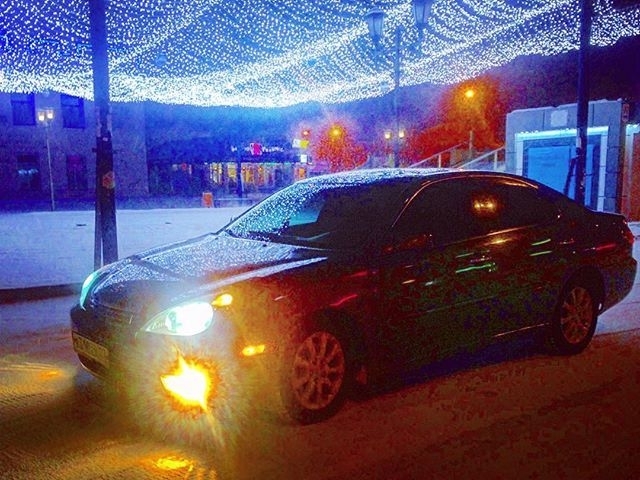 Полицаи са хванали младежи с наркотици в лек автомобил Лексус