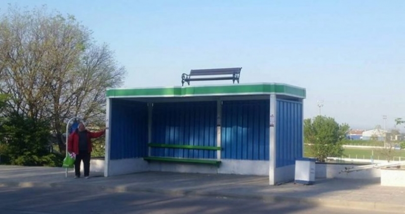 Пейка се появи на интересно място в Аксаково във Варна Автобусната