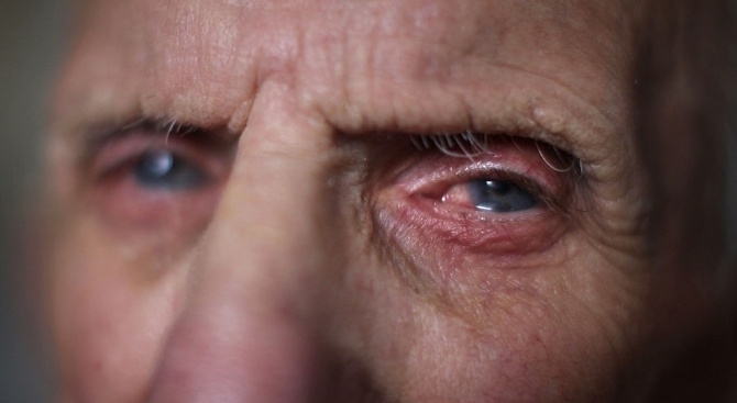 Пребиха и ограбиха дядо във Великотърновско съобщиха от полицията Вчера