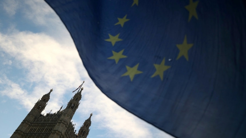 Министър председателят на Обединеното кралство Тереза Мей ще настоява пред европейските