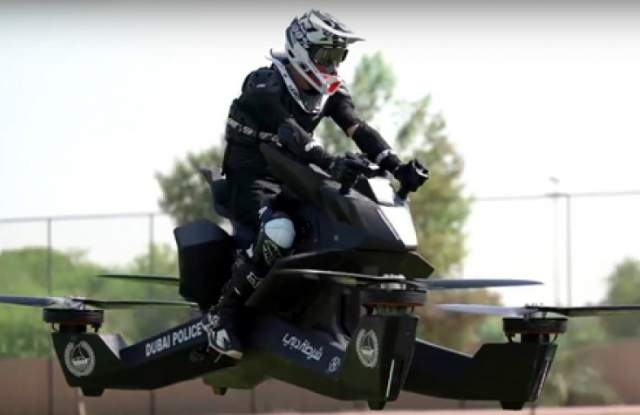 Калифорнийският стартап Hoversurf предаде на полицията в Дубай първия екземпляр