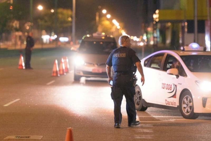 Двама полицаи в Австралия бяха застреляни от поддръжник на конспиративни теории