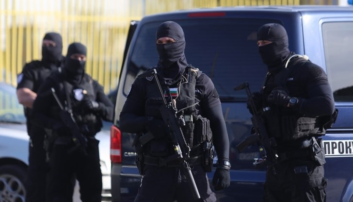 Разбиха част от международна група за финансови престъпления Акцията е